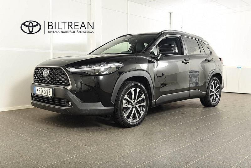 Svart Begagnad 2024 Toyota Corolla Cross Executive SUV | 418 900 kr (Lite dyr) - Bild 1/4