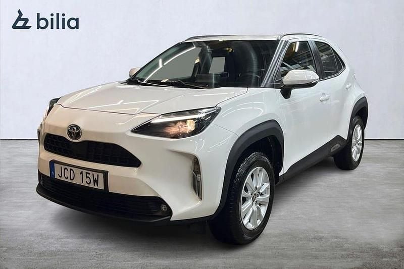 Begagnad Toyota Yaris Cross Active 117 HK (86 kW) 2022 Vit SUV