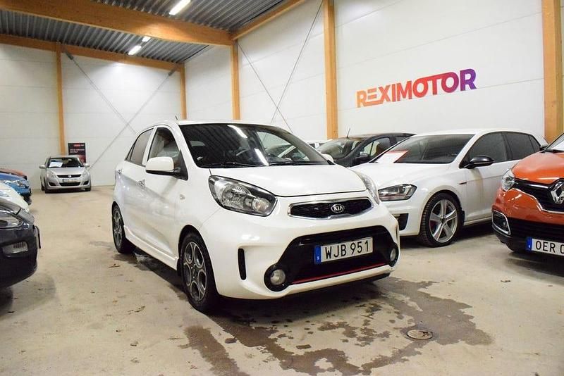 Vit Begagnad 2016 Kia Picanto Halvkombi | 74 900 kr (Lite dyr) - Bild 1/4