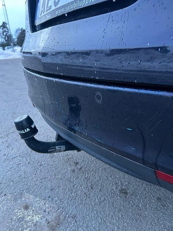 Begagnad Opel Insignia 195 HK (143 kW) 2012 Kombi