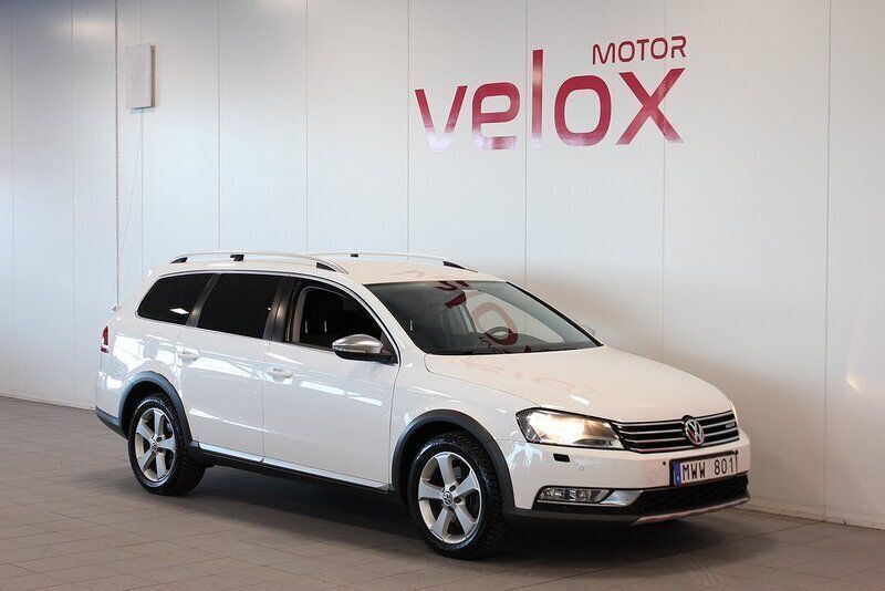 Vit Begagnad 2012 VW Passat Alltrack Kombi | 89 900 kr (Bra pris) - Bild 1/4