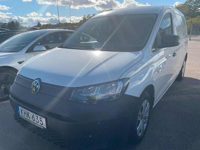 Vit Begagnad 2023 VW Caddy Maxi Minibuss | 329 000 kr (Lite dyr) - Bild 1/2