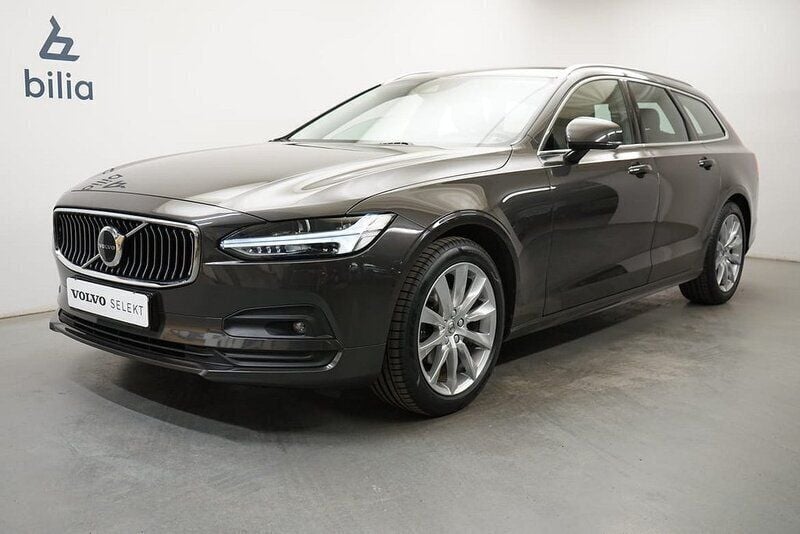 Grå Begagnad 2020 Volvo V90 Momentum Kombi | 349 900 kr (Lite dyr) - Bild 1/3