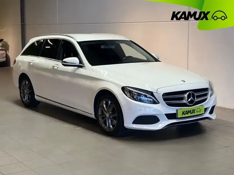 Vit Begagnad 2015 Mercedes C220 Kombi | 189 900 kr (Marknadspris) - Bild 1/4