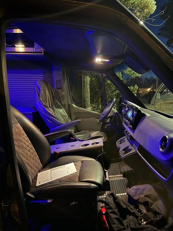 Begagnad Mercedes Sprinter 163 HK (119 kW) 2021 Van