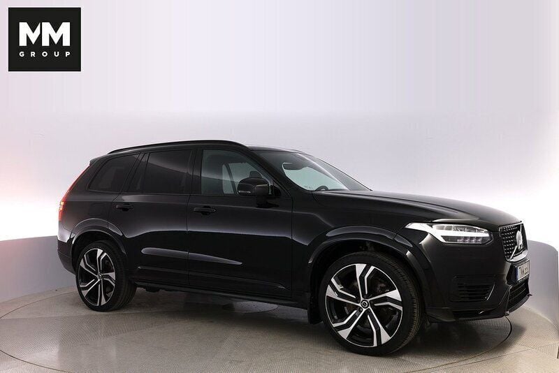 Svart Begagnad 2020 Volvo XC90 R-Design SUV | 599 000 kr (Marknadspris) - Bild 1/4