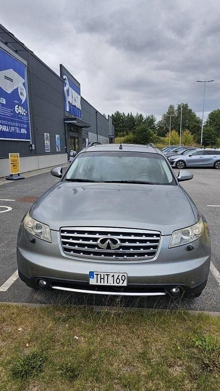 Begagnad Infiniti Fx35 284 HK (208 kW) 2006 Grå SUV