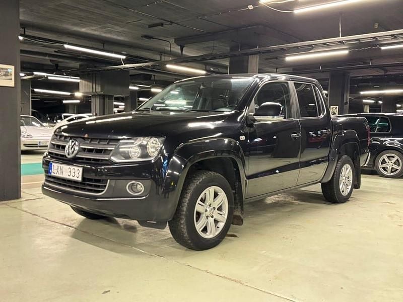 Svart Begagnad 2011 VW Amarok Highline Pickup | 89 000 kr - Bild 1/4