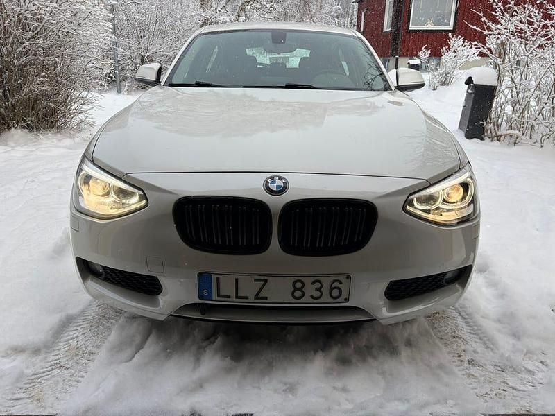 Begagnad BMW 118 143 HK (105 kW) 2013 Halvkombi