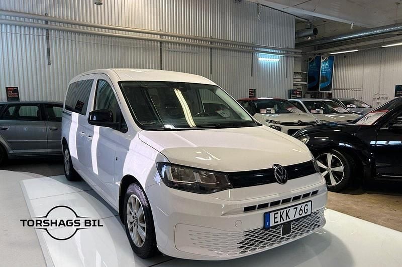 Vit Begagnad 2021 VW Caddy Maxi Minibuss | 219 900 kr - Bild 1/3