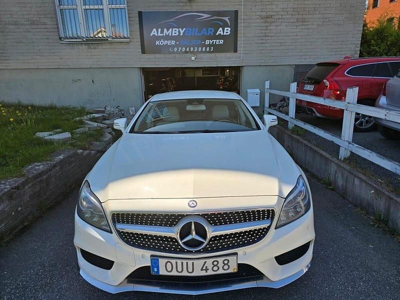 Vit Begagnad 2015 Mercedes CLS350 Shooting Brake AMG Kombi | 209 000 kr - Bild 1/4
