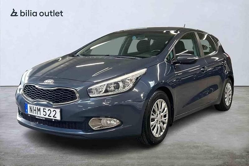 Blå Begagnad 2014 Kia Ceed Halvkombi | 79 900 kr (Marknadspris) - Bild 1/1