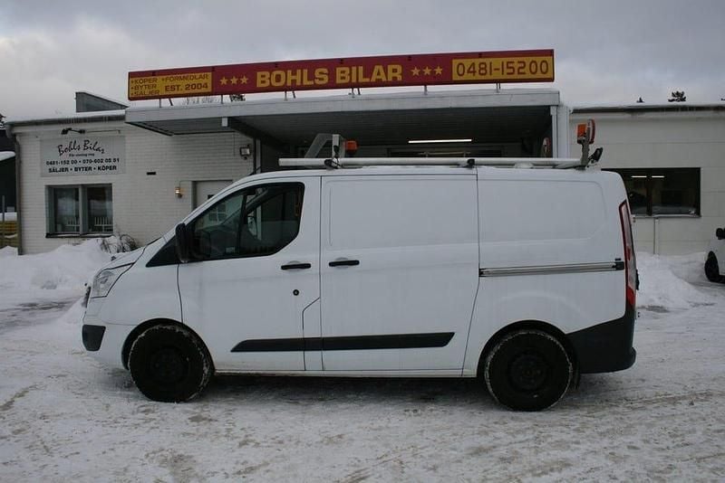 Begagnad Ford Transit Custom 126 HK (92 kW) 2015 Vit Van