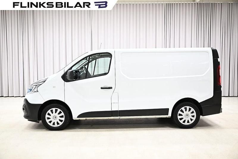 Vit Begagnad 2021 Renault Trafic Minibuss | 248 750 kr (Marknadspris) - Bild 1/4