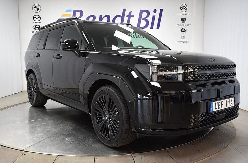 Svart Begagnad 2025 Hyundai Santa Fe SUV | 629 800 kr - Bild 1/4