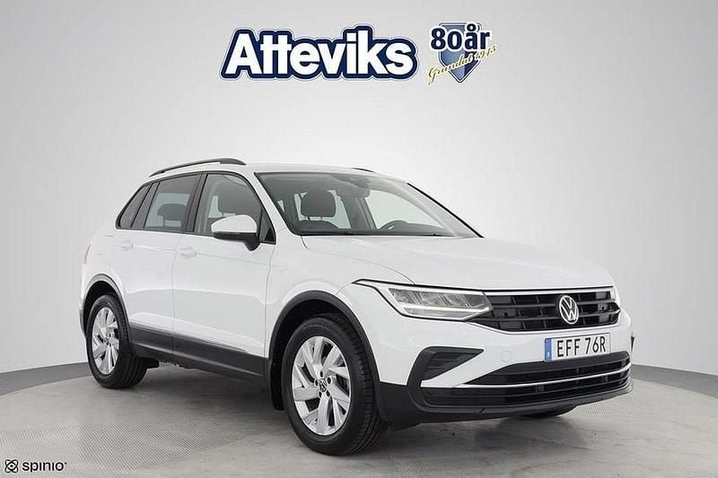 Vit Begagnad 2022 VW Tiguan Life SUV | 279 900 kr (Bra pris) - Bild 1/3