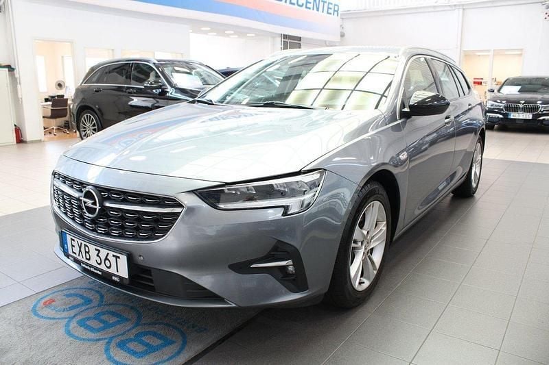 Grå Begagnad 2021 Opel Insignia Kombi | 179 900 kr - Bild 1/4