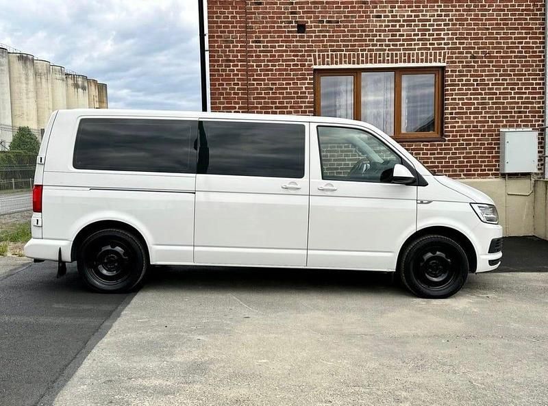 Begagnad VW Caravelle 150 HK (110 kW) 2018 Minibuss