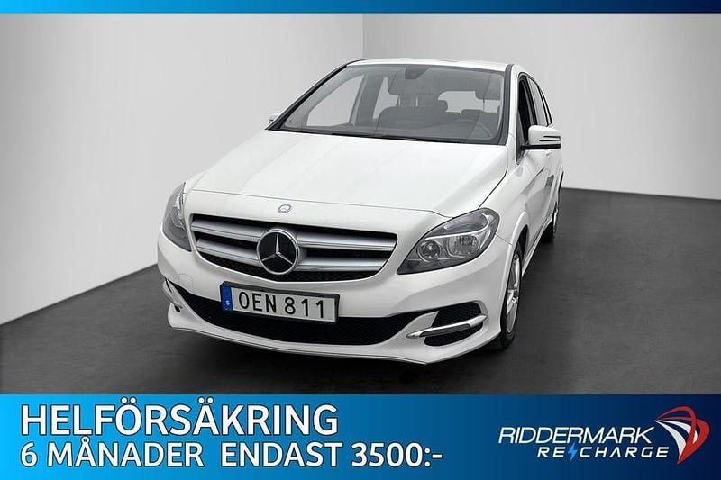Begagnad Mercedes B250e Style 64 kW (88 HK) 2017 Vit Minibuss