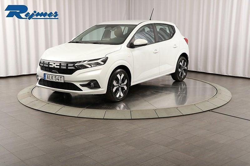 Vit Ny 2025 Dacia Sandero Expression Halvkombi | 222 900 kr (Lite dyr) - Bild 1/4