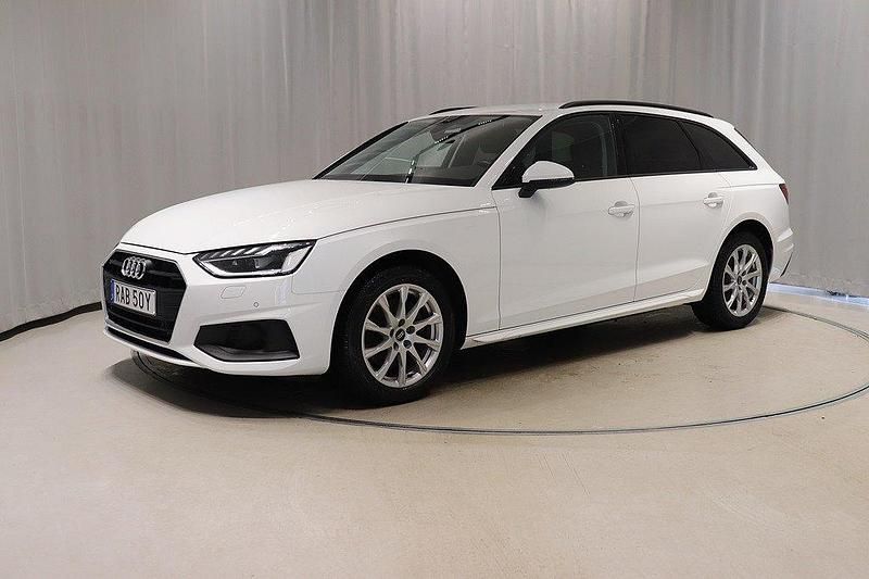 Vit Begagnad 2022 Audi A4 Comfort Kombi | 289 000 kr - Bild 1/4