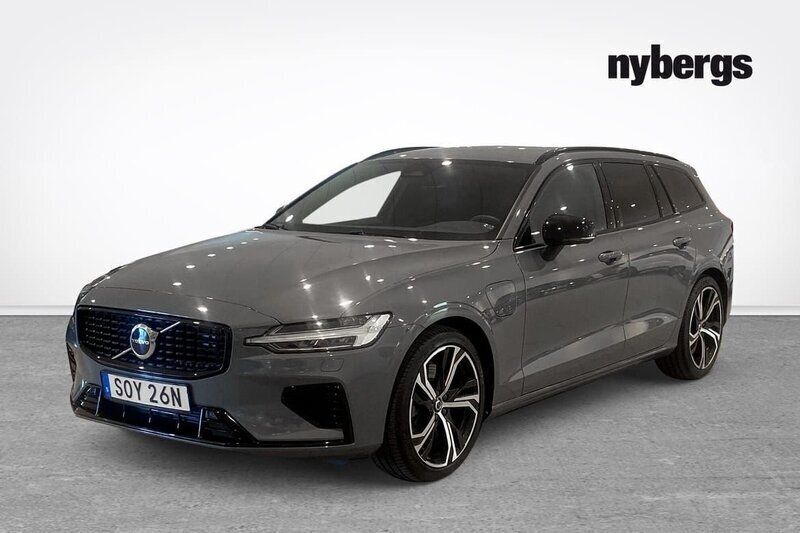 Grå Begagnad 2022 Volvo V60 Plus Kombi | 469 000 kr (Lite dyr) - Bild 1/4