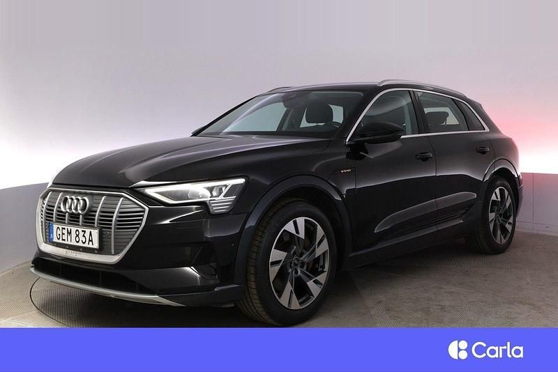 Svart Begagnad 2022 Audi e-tron Proline SUV | 395 900 kr (Marknadspris) - Bild 1/3