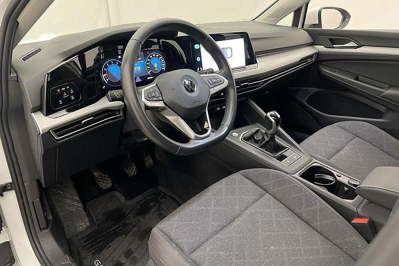 Begagnad VW Golf VIII 2023 Vit