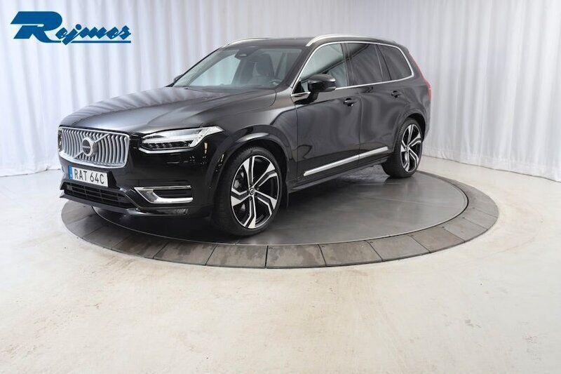 Svart Begagnad 2023 Volvo XC90 Ultimate SUV | 684 900 kr (Bra pris) - Bild 1/4