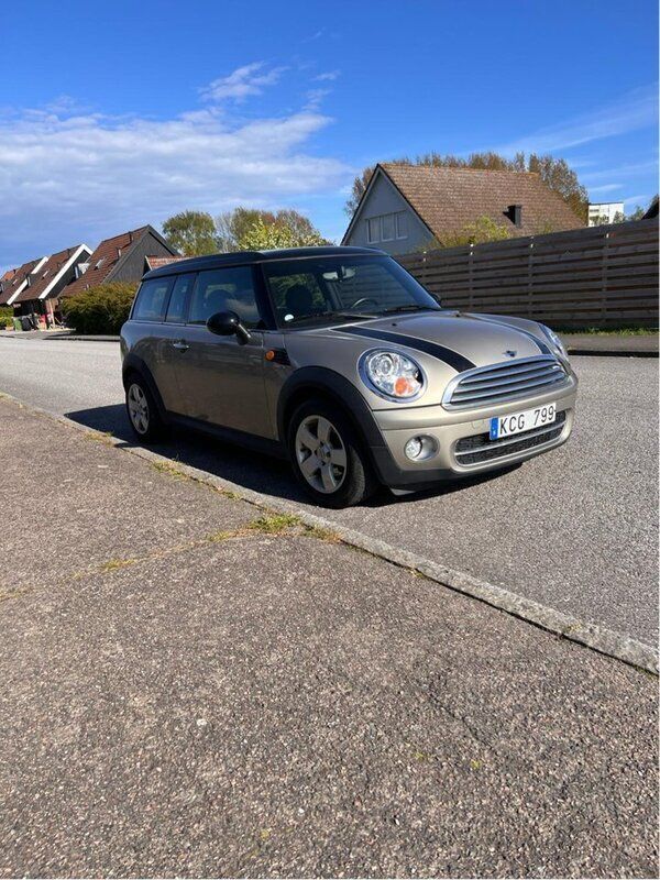 Brun Begagnad 2010 Mini Cooper D Clubman Kombi | 78 000 kr (Bra pris) - Bild 1/4