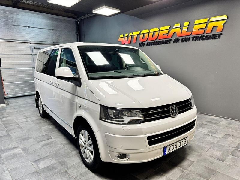 Vit Begagnad 2014 VW Multivan Highline Minibuss | 279 900 kr (Marknadspris) - Bild 1/4