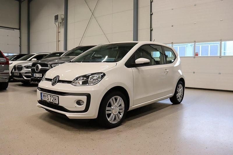 Vit Begagnad 2016 VW up! high up! Halvkombi | 99 900 kr (Marknadspris) - Bild 1/4