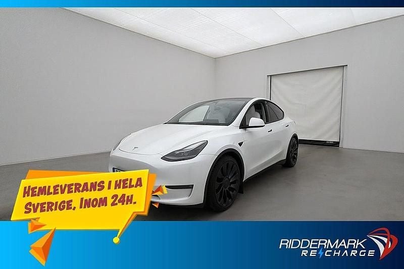 Vit Begagnad 2023 Tesla Model Y Performance SUV | 439 800 kr (Marknadspris) - Bild 1/3