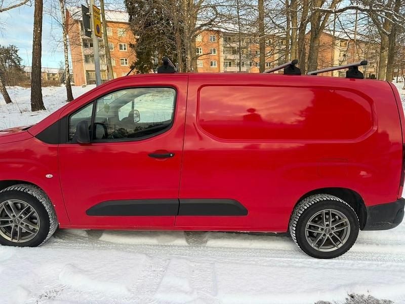 Begagnad Peugeot Partner 130 HK (95 kW) 2019 Minibuss