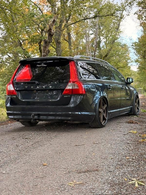 Begagnad 2009 Volvo V70 Kombi | 76 000 kr - Bild 1/4