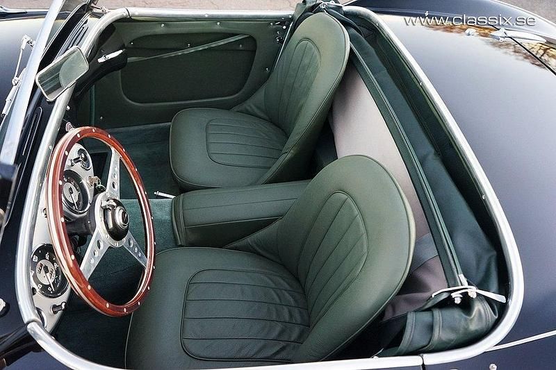 Begagnad Austin Healey 100 110 HK (80 kW) 1955 Svart Cab