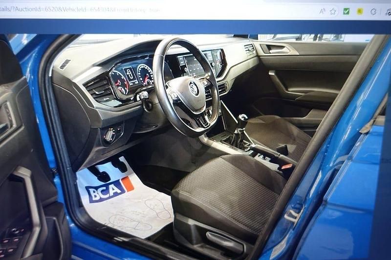 Begagnad VW Polo 90 HK (66 kW) 2018 Blå Halvkombi