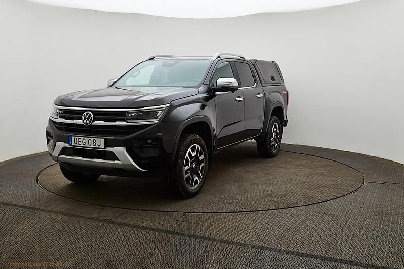 Svart Begagnad 2023 VW Amarok Style Pickup | 599 000 kr (Superpris) - Bild 1/4