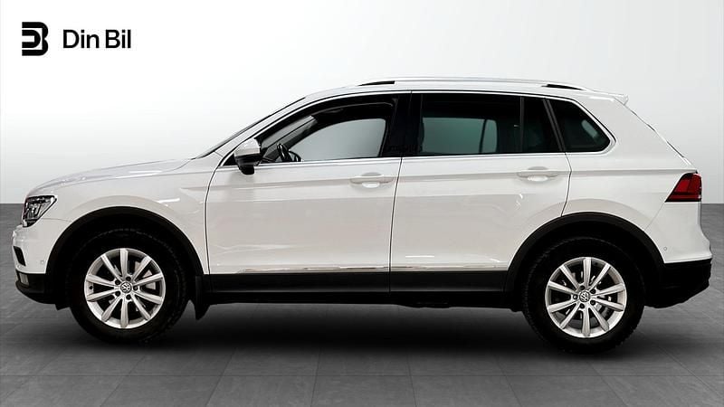 Begagnad VW Tiguan Executive 150 HK (110 kW) 2018 Pure white SUV