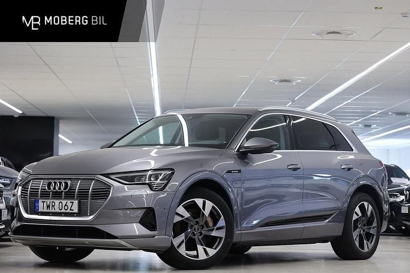 Grå Begagnad 2021 Audi e-tron Sportback Proline SUV | 349 900 kr (Superpris) - Bild 1/3