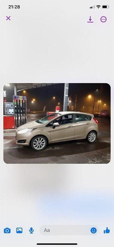 Brun Begagnad 2017 Ford Fiesta Titanium Halvkombi | 70 000 kr (Bra pris) - Bild 1/3