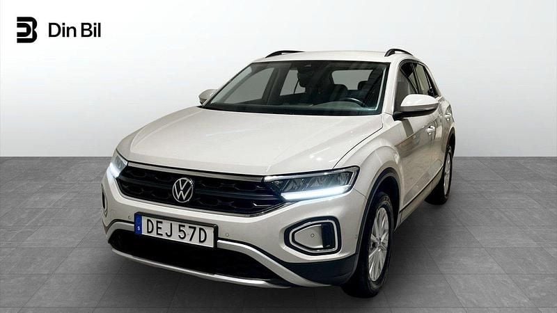 Grå Begagnad 2022 VW T-Roc SUV | 194 900 kr (Marknadspris) - Bild 1/4