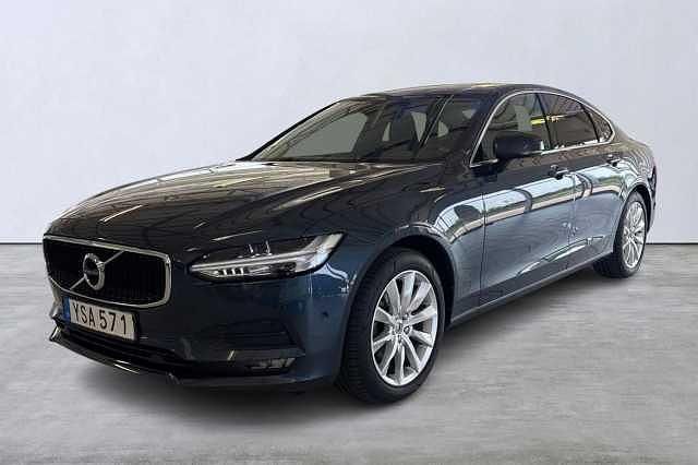 Mörkblå (blå) Begagnad 2018 Volvo S90 Business Edition Sedan | 234 500 kr (Marknadspris) - Bild 1/4