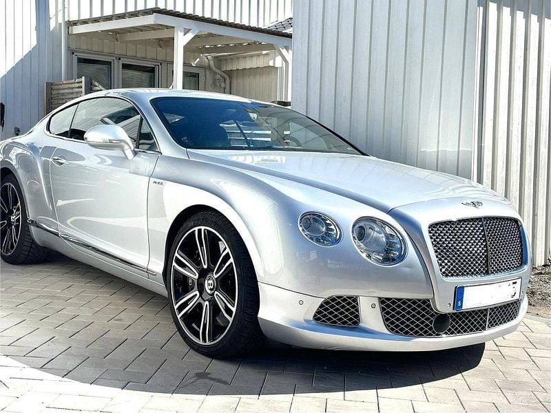 Begagnad 2012 Bentley Continental GT Mulliner Sportkupé | 689 000 kr - Bild 1/4