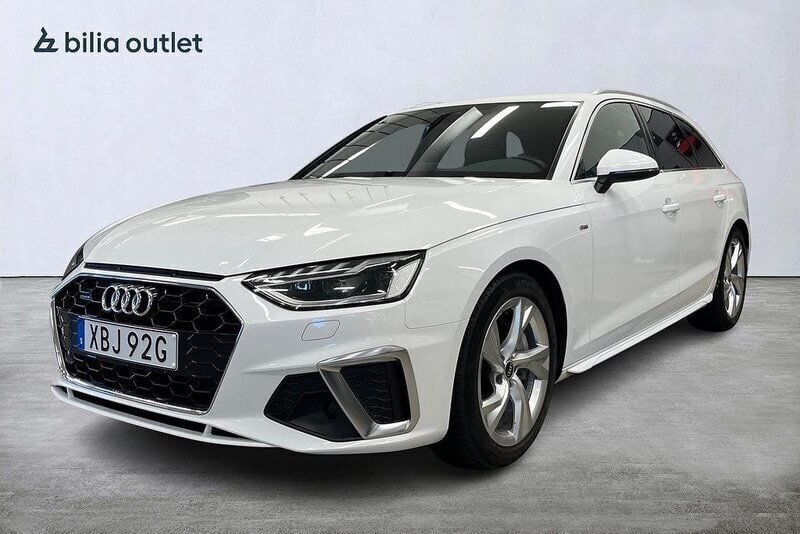 Vit Begagnad 2021 Audi A4 S-Line Kombi | 299 900 kr (Marknadspris) - Bild 1/3