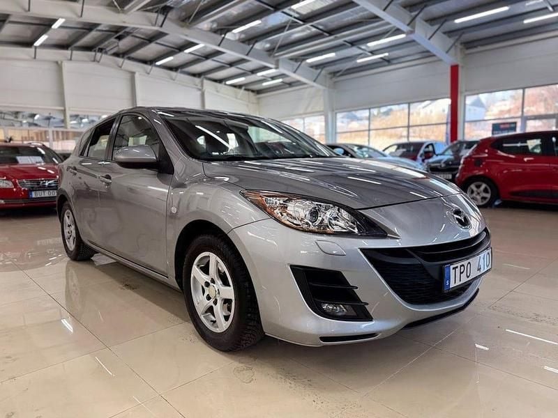 Begagnad Mazda 3 Inclusive 105 HK (77 kW) 2011 Grå