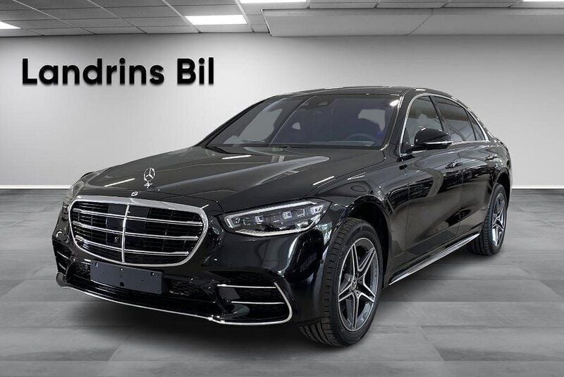 Svart Begagnad 2024 Mercedes S580 AMG line Sedan | 1 399 900 kr - Bild 1/4