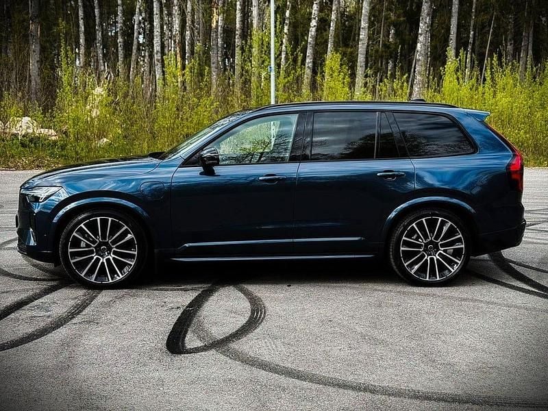 Begagnad Volvo XC90 Ultra 456 HK (335 kW) 2025 Blå SUV