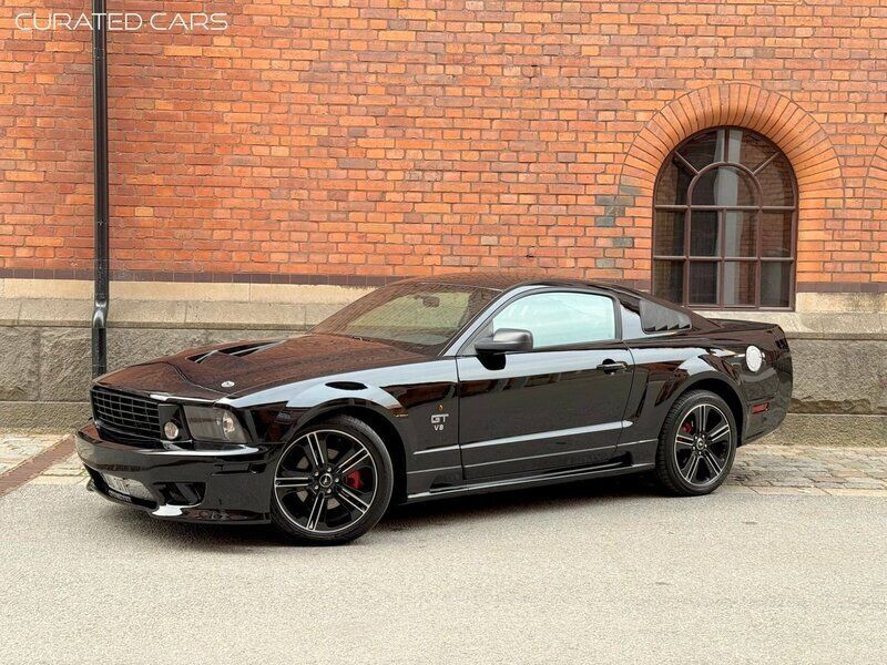 Svart Begagnad 2007 Ford Mustang GT Sportkupé | 199 800 kr (Marknadspris) - Bild 1/4