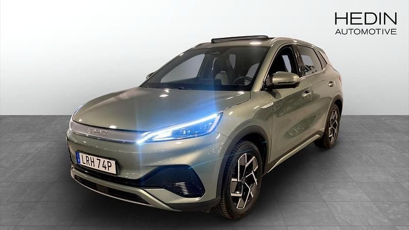 Grön (grey) Begagnad 2023 BYD Atto 3 Comfort SUV | 299 900 kr (Marknadspris) - Bild 1/4